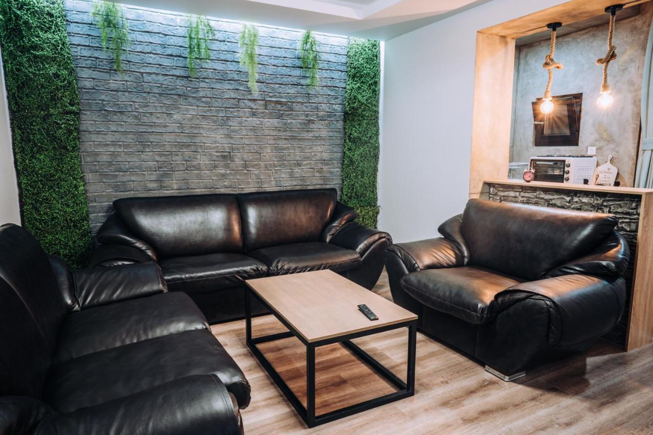 أوهغيد Finesi Apartments المظهر الخارجي الصورة